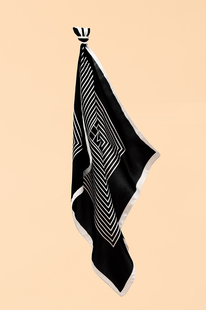 PAÑOLETA NEVA BLACK